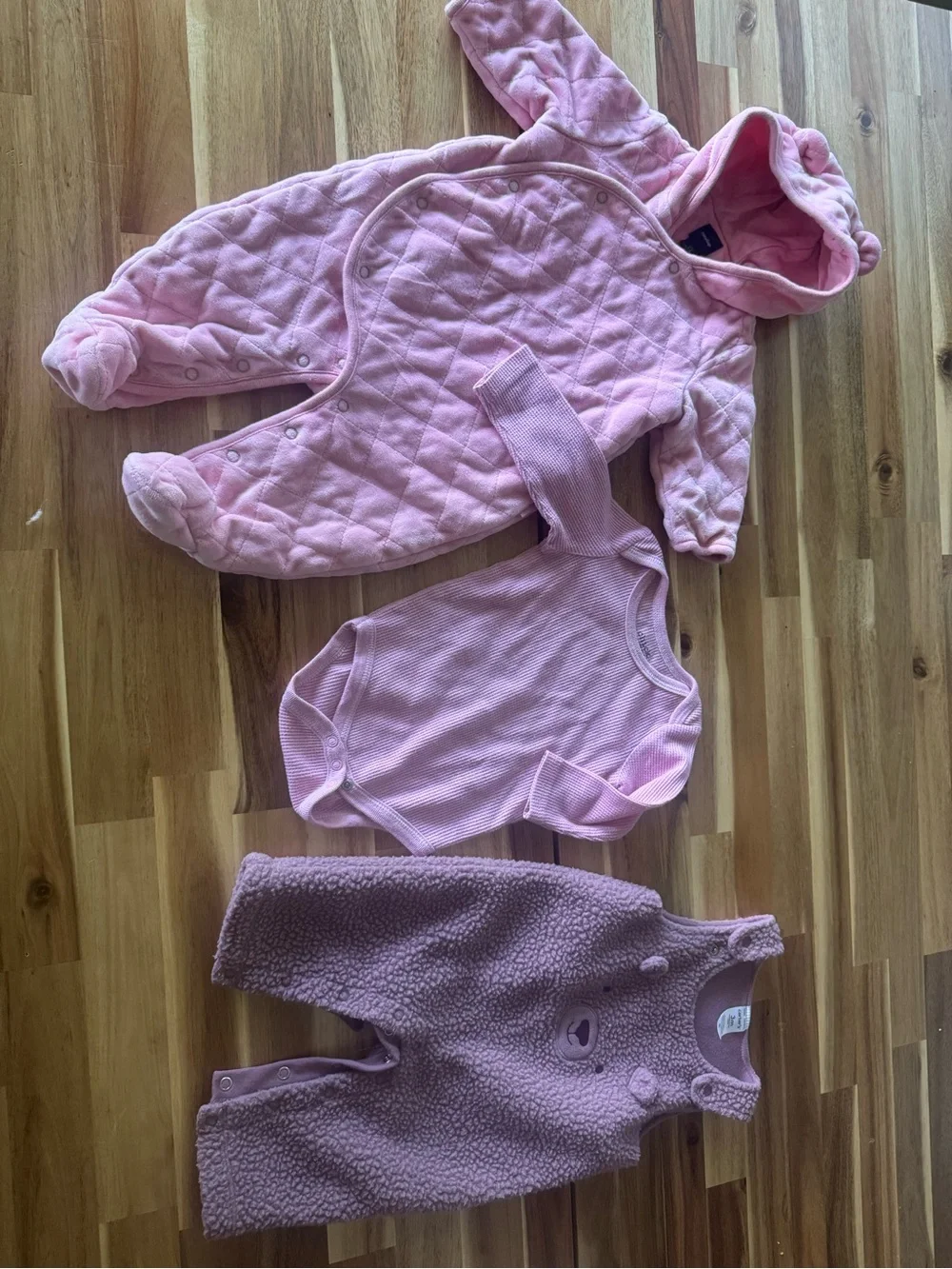Baby girl 3-6 month fall winter bundle 3 items Gap, Carters, Child of Mine Cozy